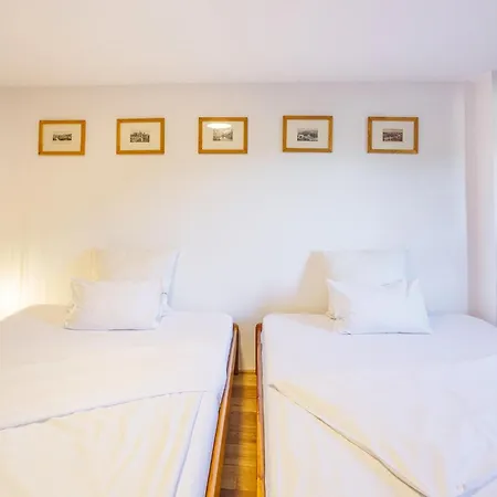 No.59 Apartment *