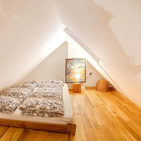 No.59 Apartment *